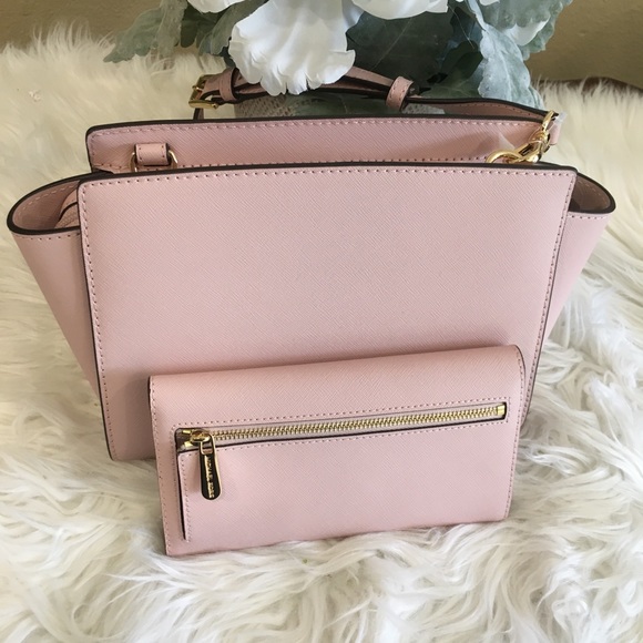 Last set✨Michael Kors Selma messenger bag wallet - Picture 4 of 8